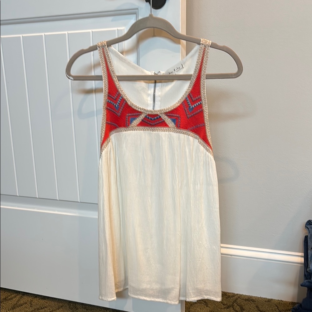 Willow & Clay Cream and Red Sleeveless Cut Out Tank Top